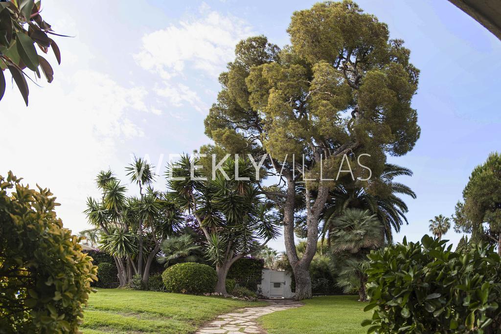 Villa Sitges Tupinetti Beach At 1 Min Walk Amaizing Garden And View Center Sitges 5 Minutes Walk 외부 사진
